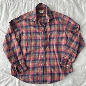 Vintage L.L. Bean Women’s 14 / M Pink Plaid Button Down Flannel Shirt Hiking USA